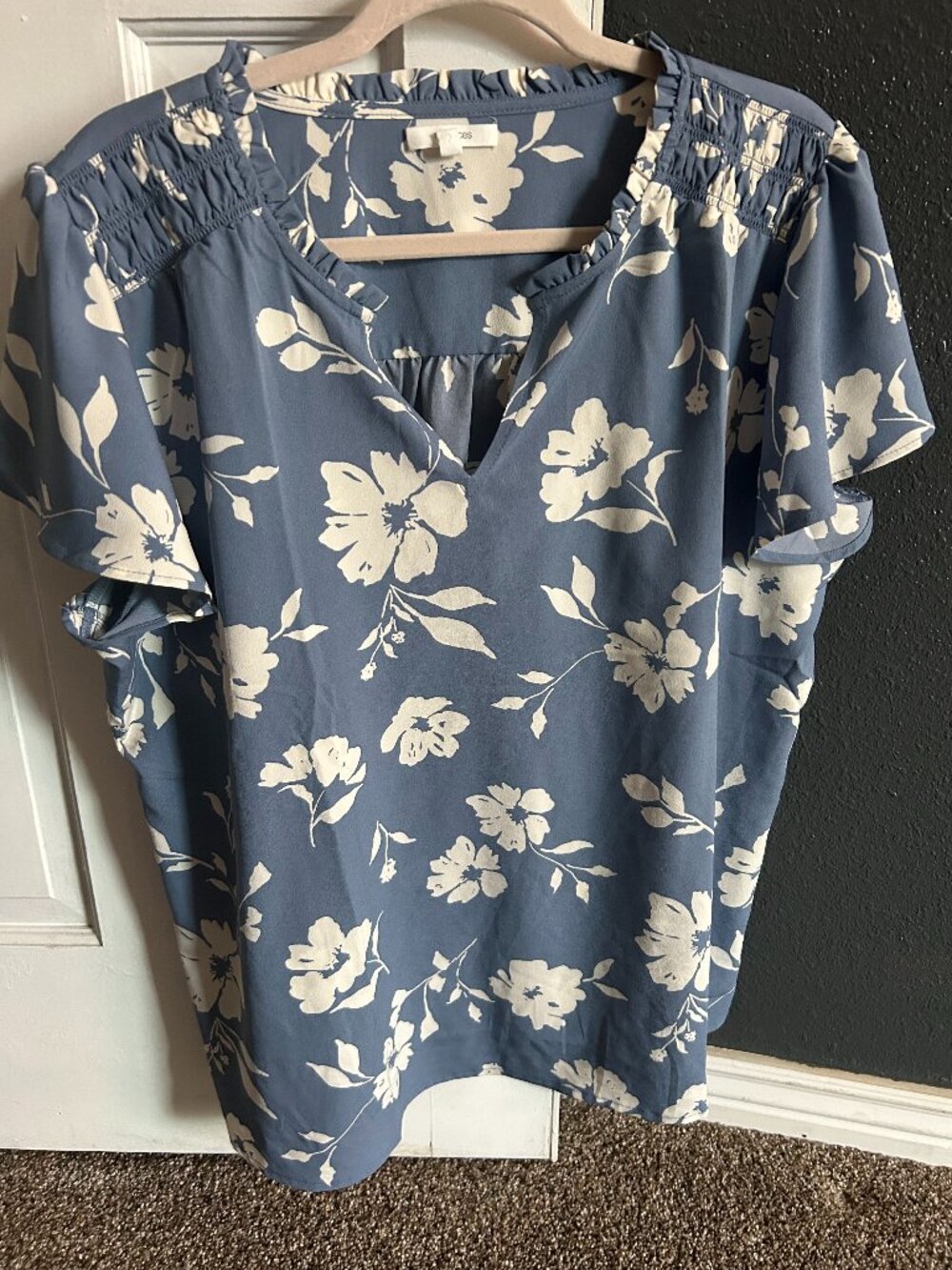 Maurices Black & White Floral Sleeveless V Neck Flowy Top Size XL